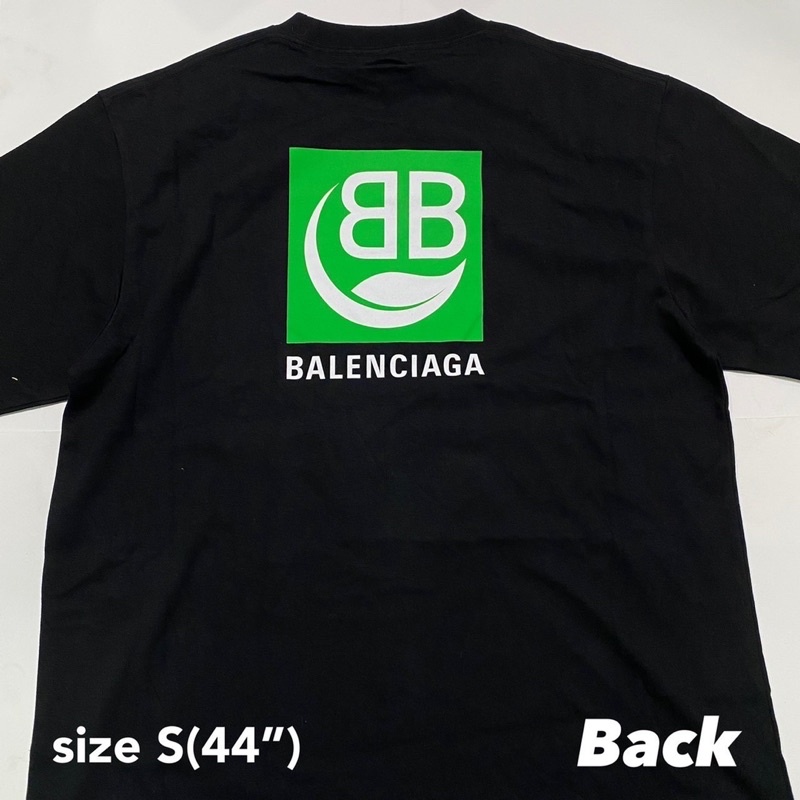 SALE!! Balenciaga T-shirt tee Oversize Logo unisex size S(44”)  green leaf เสื้อ เสื้อยืด บาเลนเซียก้า ของแท้ ส่งฟรี EMS