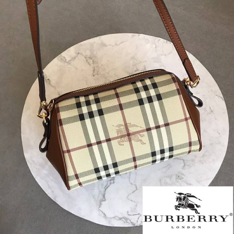 กระเป๋าผ้า กระเป๋าสะพาย กระเป๋าสะพายข้าง BURBERRY