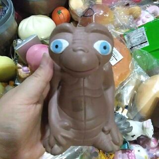 สกุชชี่ E.T.