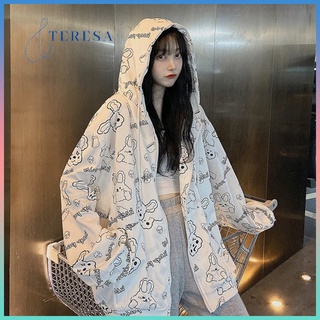 เสื้อแขนยาวมีฮู้ดผู้หญิงลายการ์ตูนใส่เที่ยว