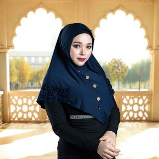 Hijab ผ้าคลุมแบบสำเร็จ ตกแต่ด้วยงานเพชรและลูกปัดเพชร