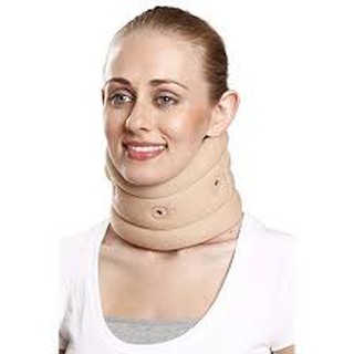 เฝือกคอชนิดอ่อน TYNOR B02 CERVICAL COLLAR SOFT WIHT SUPPORT