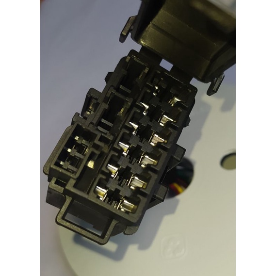 Pius ฟิวส์ฟิวส์กล่องเดิม Honda fi ใหม่ cbr 150 CB 150r verza + 3 ขาสายไดโอด