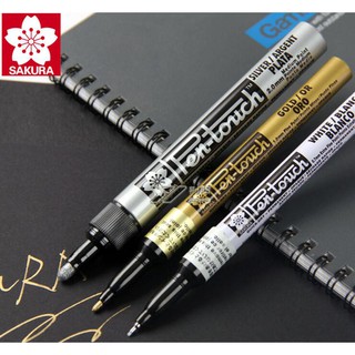 Sakura Pen-Touch Marker ปากกาเพ้นท์ มาร์คเกอร์ ปากกาเขียนบนวัสดุต่างๆ ลบไม่ออก มีหลายสี