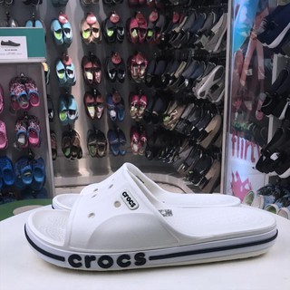 รองเท้าแตะ Crocs พื้นแบน แต่งรูกลวง สําหรับผู้ชาย และผู้หญิง 205392