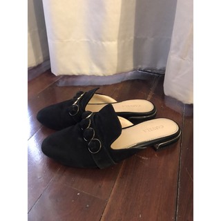 รองเท้าสีดำ ยี่ห้อ Carvela (size 38)