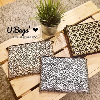 • พร้อมส่ง • กระเป๋าสะพายทรงเหลี่ยม แต่งวิ้งทั้งใบ สายสะพายแบบโซ่ นํ้าหนักเบา