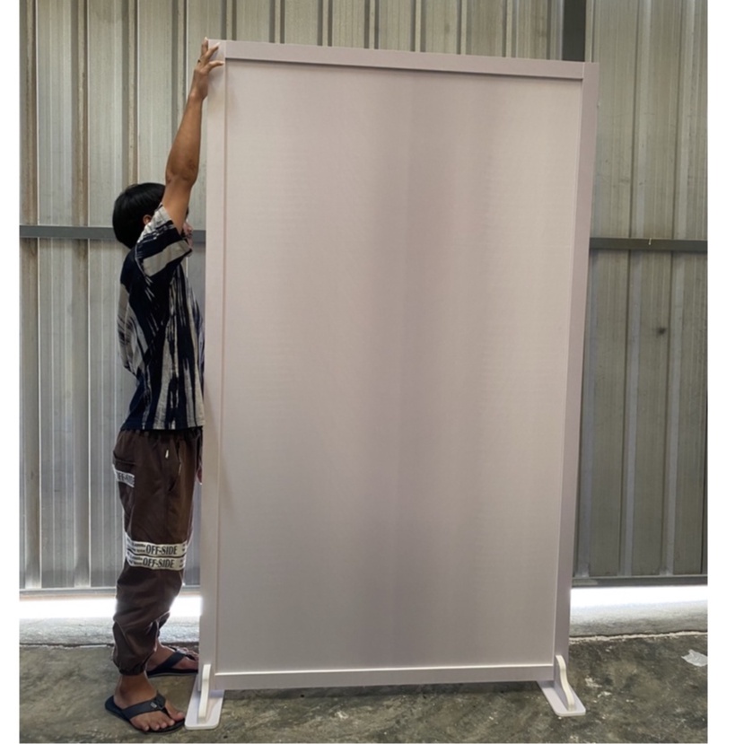 ฉากกั้นทึบพลาสวูดเเผ่นเรียบมีกรอบเบิ๊ลขนาด120x200 cm หนา10mm./1ชิ้นพร้อมขาตั้ง