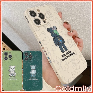 🔥 เคสไอโฟนหมีเย็บผ้า เคส iPhone 13 Bearbrick เคสลายแถบข้างการ์ตูนขอบเหลี่ยมสำหรับ เคสApple iPhone 13 Pro Max 12 iPhone SE 2020 iPhone8 plus X 6  เคสไอโฟน8 iPhone xr เคสไอโฟน7พลัส iPhone 13 i11 iphone xr 6s i7plus xs max เคสไอโฟน13 iphone 8 plus Kaws Case