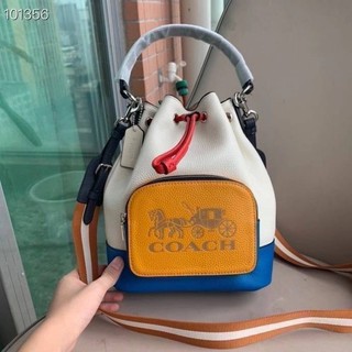 Coach  JES DRAWSTRING BUCKET BAG IN COLOUR BLOCK WITH HORSE AND CARRIAGE (COACH 1899)