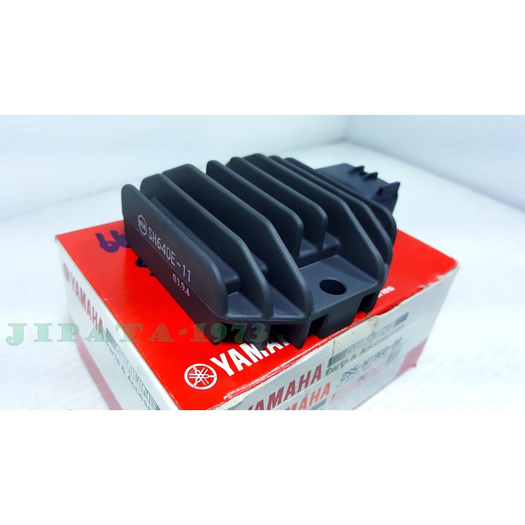 (Spark 135 i) แผ่นชาร์จไฟ Yamaha Spark 135 i แท้