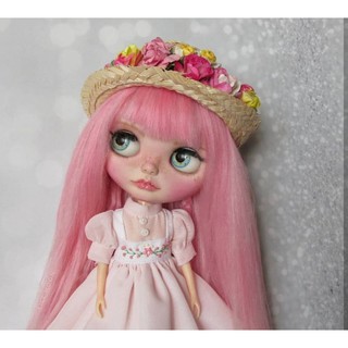 ชุดตุ๊กตาบลายธ์สีชมพูอ่อน Neo blythe