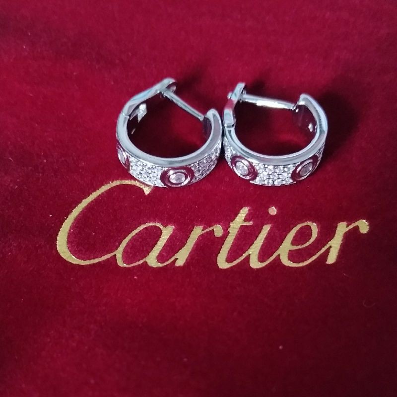 ต่างหู Cartier แบบห่วง งาน Hi-End Quality เทียบ 1:1  ตัวเรือนเงินก้านเงินขนาด 1.5 Cm | Shopee Thailand