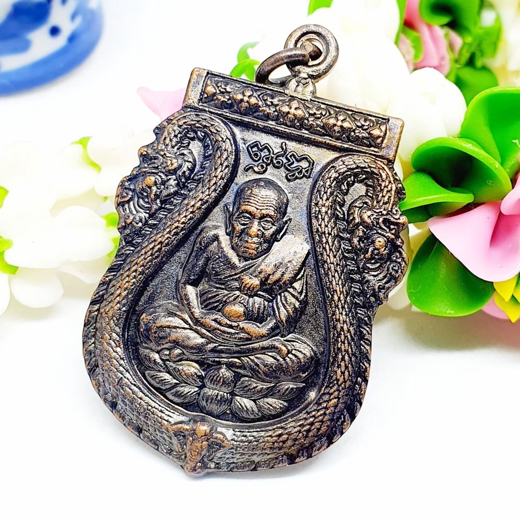 เหรียญสมเด็จพระโคะ ไอ้ไข่วัดเจดีย์ หลวงปู่ทวด รุ่นแรก เนื้อนวโลหะ วัดเสมาเมือง ปี 2526 รุ่นฤทธิ์ไอ้ไ