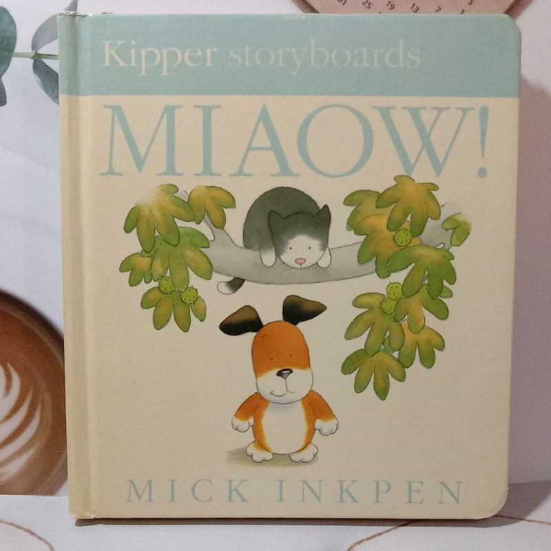 MIAOW! By Mick inkpen (board book)-bi3