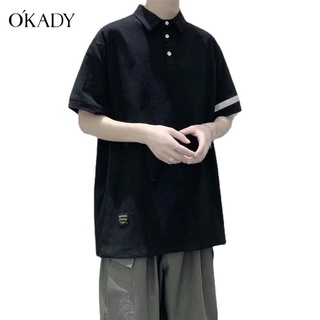 OKADY เสื้อโปโลชาย ฤดูร้อนใหม่เสื้อโปโลผู้ชายปกสีทึบเสื้อยืดครึ่งแขนแฟชั่นหลวมแขนสั้น เสื้อโปโล