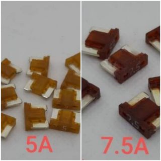 🔊🔊🚌🚗🚚🚙#ฟิวส์รถยนต์ ชนิดไมโครฟิวส์ ขนาด5A=30ชิ้น และ7.5A=20ชิ้น รวม50ชิ้น คละขนาด