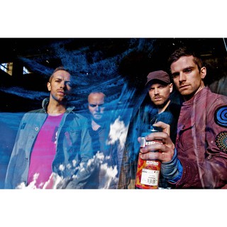Coldplay Chris Martin โคลด์เพลย์ โปสเตอร์ วอลเปเปอร์ ตกแต่งผนัง วงดนตรี Poster โปสเตอร์วินเทจ โปสเตอร์วงดนตรี