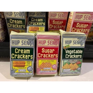 Hup Seng crackers แคร็กเกอร์หวานและเค็ม