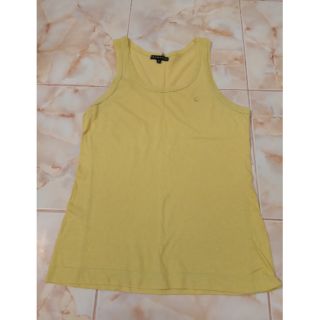 เสื้อกล้าม สีเหลืองอมเขียว