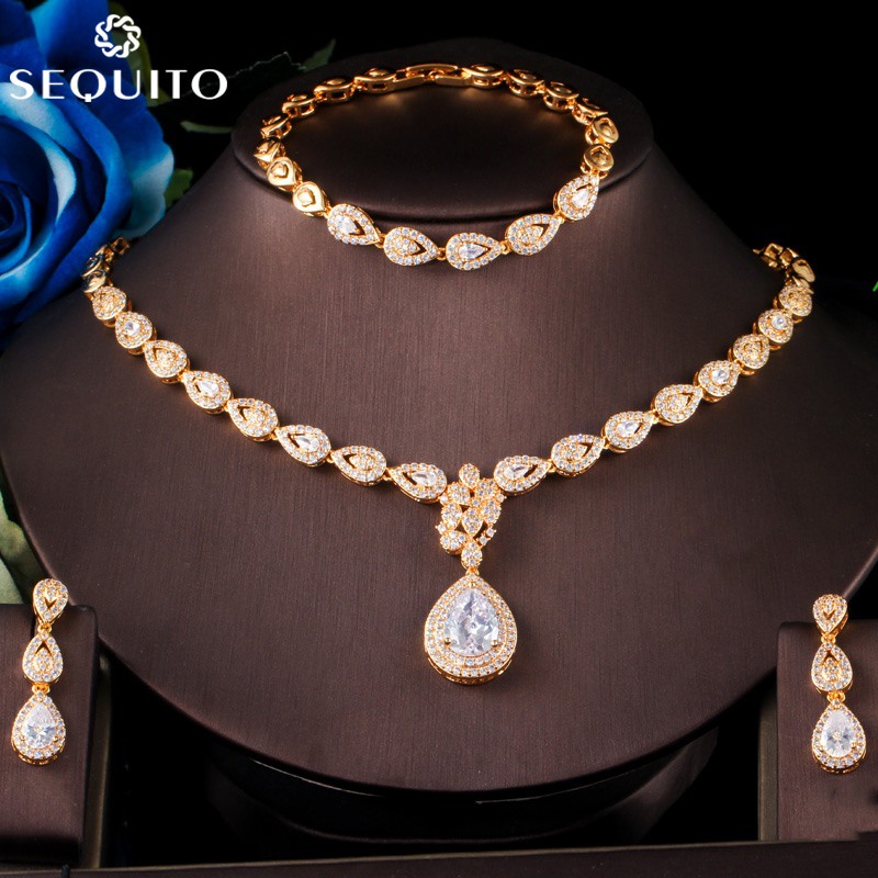 SEQUITO คุณภาพที่เหนือกว่า 585 Gold Plated Classic Water Drop Zirconia ต่างหูคริสตัลสร้อยคอสร้อยข้อมือ 3 ชิ้นเครื่องประดับงานแต่งงานชุด JS031
