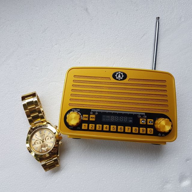 เครื่องเล่นวิทยุธรรมะสุขใจ พร้อมนาฬิกาลูกทุ่งเรือนทอง [ Music Box AS-F5 Gold / AS ]