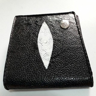 stingray sanded wallet monitor snap purse กระเป๋าธนบัตรใบสั้น