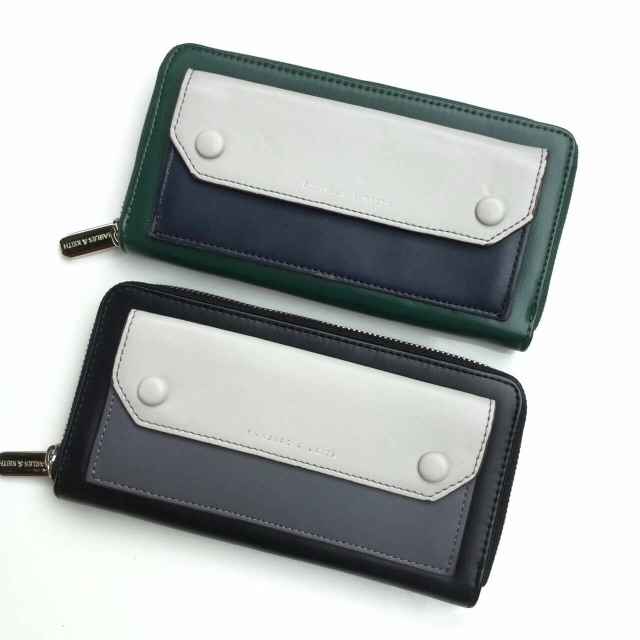 กระเป๋าสตางค์ Charles & Keith Wallet
