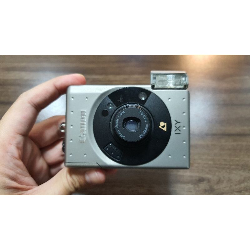 Canon IXY กล้องฟิล์มAPS ❌️ตีเสีย งานสะสม งานอะไหล่เท่านั้น❌️โปรดอ่าน
