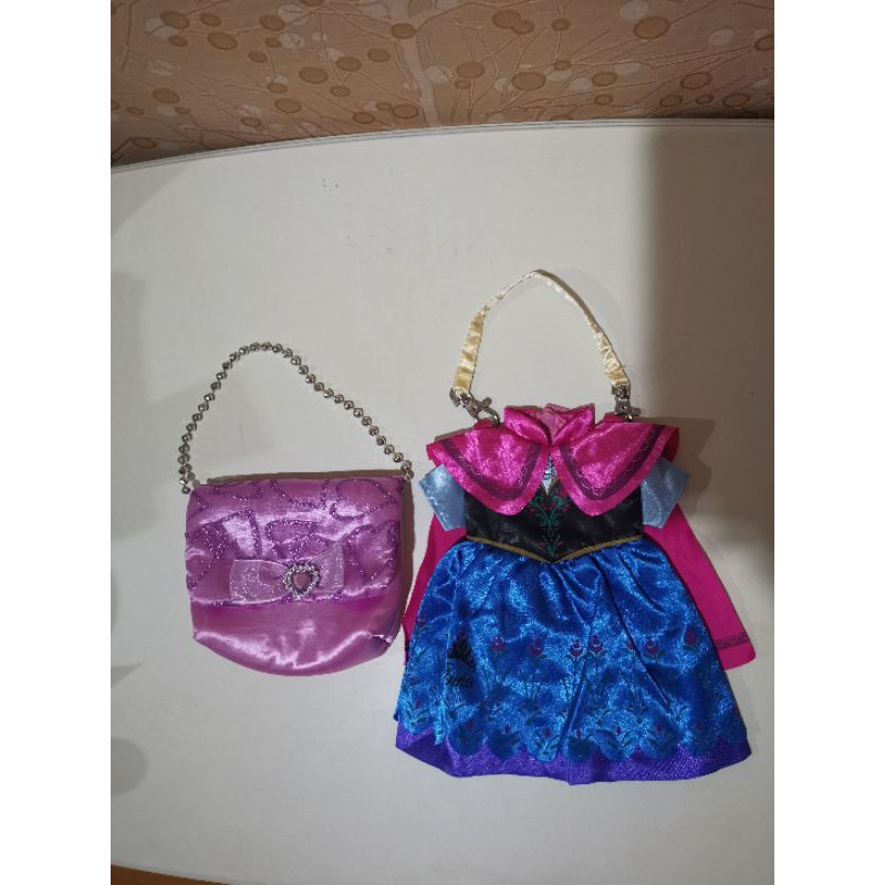 Princess Anna dress mobile phone bag second hand กระเป๋ามือถือเจ้าหญิงอันนา มือสอง