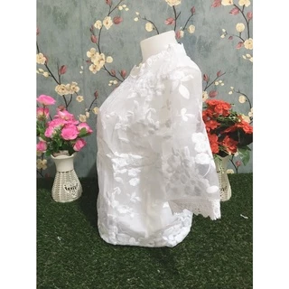 เสื้อลูกไม้ผู้หญิง อก40และ46นิ้ว สีขาว/ดำ ใส่กับผ้าถุง สำหรับสาวอวบ รุ่น4076-4676