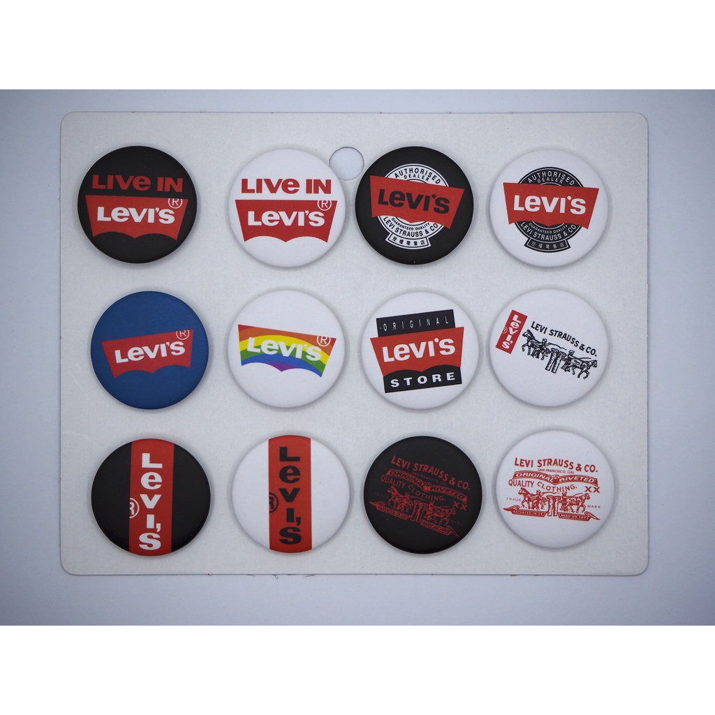 เข็มกลัด 3.2cm/4.4cm Levi's ลีไว รีไว ลีวาย ลวดลาย Pattern