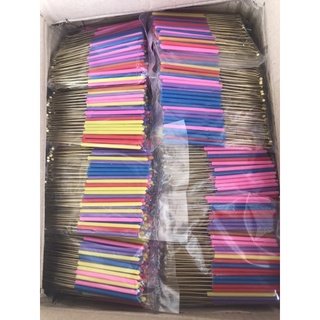 แคะหูด้ามยาวคละสียกแพ็ค100ชิ้นสินค้าพร้อมส่งค่ะ