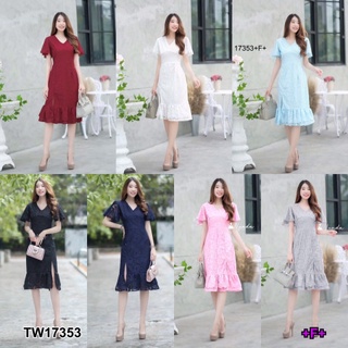 B17353 เดรสลูกไม้ไหล่ระบาย ruffled shoulder lace dress