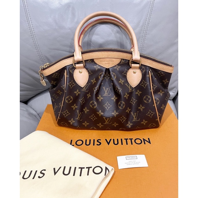 Lv Tivoli pm dc12 สภาพสวยภายในสะอาดมาก