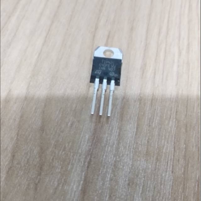 ทรานซิสเตอร์ TIP42C ORIGINAL/tip42c