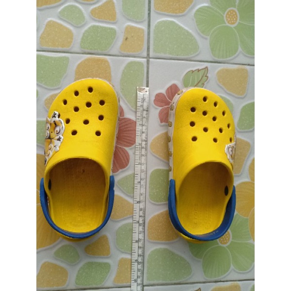 รองเท้า crocs ของแท้สำหรับเด็ก