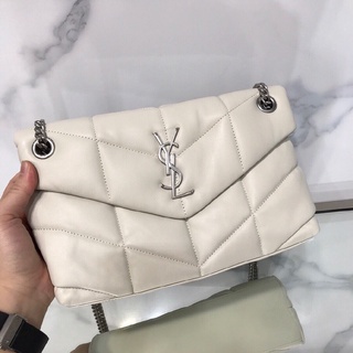 พรี​ Ysl saint laurent​ loulou puffer กระเป๋าสะพายข้างแบรนด์เนนหนังแทกระเป๋าสะพายกระเป๋าแฟชั่ กระเป๋าโซ