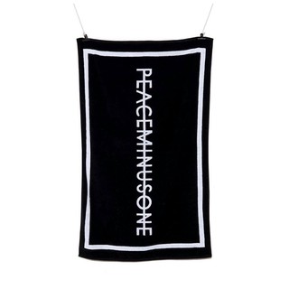 Peaceminusone PMO-BEACH TOWEL ผ้าขนหนูชายหาด