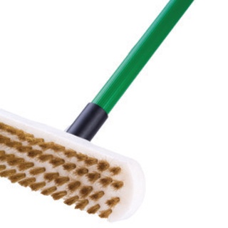 แปรงบรูมขนทองสีเหลือง คละสี ด้ามยาว ตราสมอ 101104 แปรงขัดอเนกประสงค์ Broom brush with yellow gold bristles, assorted col