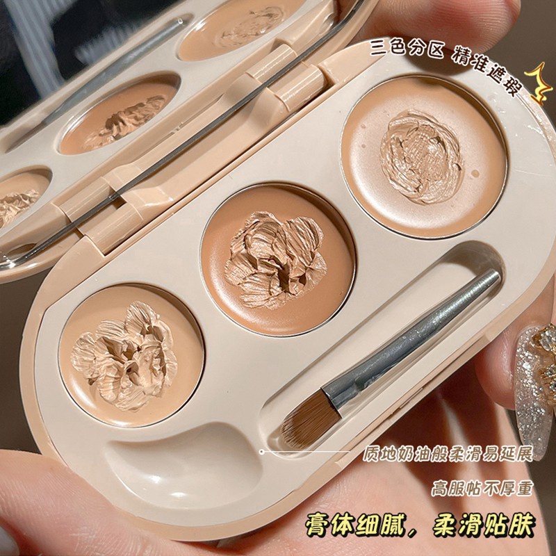 Novo คอนซีลเลอร์พาเลท 3 สีพร้อมแปรงแต่งหน้ากันน้ํา No.5439