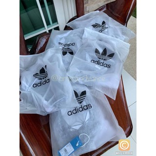 กระเป๋าสะพายคาดอก ขนาดกลาง ด้านหน้าแต่งดีเทลแบบ3D Adidas 3D Expect Originals Bag