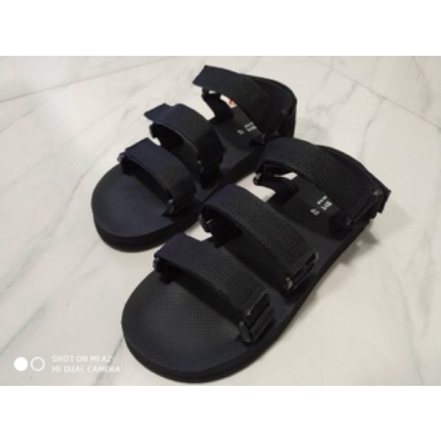 รองเท้ารัดส้นชาย แตะรัดส้น สีดำ มี 2แบบ SIZE 36-44 ต้นทุนสูงขึ้นแต่เรายังขายราคาเดิม