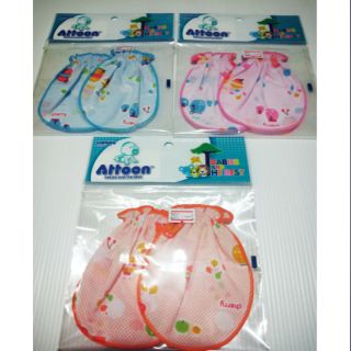 ถุงมือพิมพ์ลายผ้าโทเรยี่ห้อ Attoon