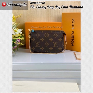 [งานออ ริ]🔥ห ลุ ย ส์ mini pochette สีน้ำตาลลาย Monogram 15.5x10.5x4cm. 🔥ภาพถ่ายงานจริง