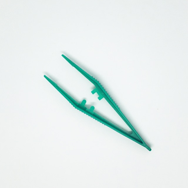 Plastic Forcep ปากคีบพลาสติก ขนาด 13 cm. แบ่งขาย 5 ชิ้น