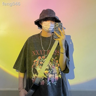feng046@Hong Kong Aberdeen Literature and Art ผู้ชายสไตล์อเมริกัน Wash and Old Rose แขนสั้นเสื้อยืดผู้ชายฤดูร้อนหลวม Tid