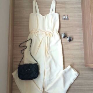 👗
จั๊มรูดเอวผ้ามอสเครส👗