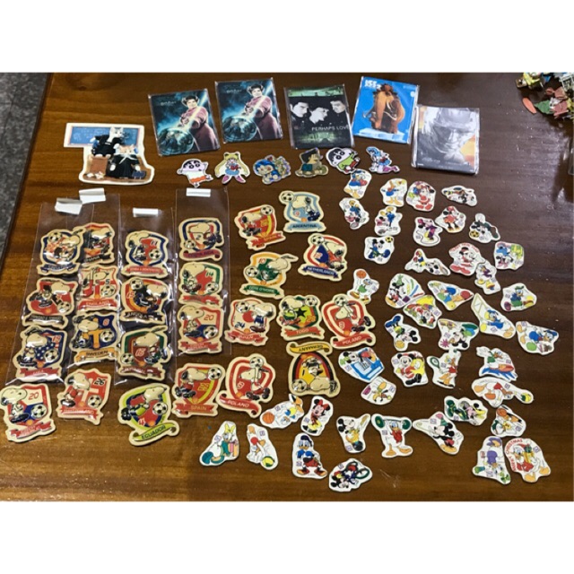 พร้อมส่ง มือสอง ราคาเหมาทั้งกอง แม่เหล็กติดตู้เย็น แม่เหล็กลายการ์ตูน snoopy micky mouse ชินจัง เซลา