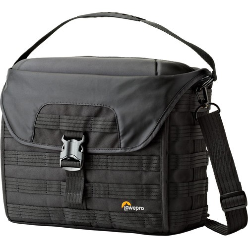 กระเป๋าสะพาย Lowepro ProTactic SH 200 AW (สีดํา)